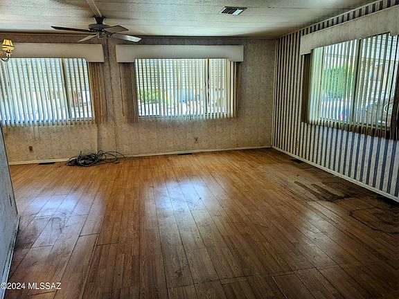 2nd image of 278 W Tuna Dr