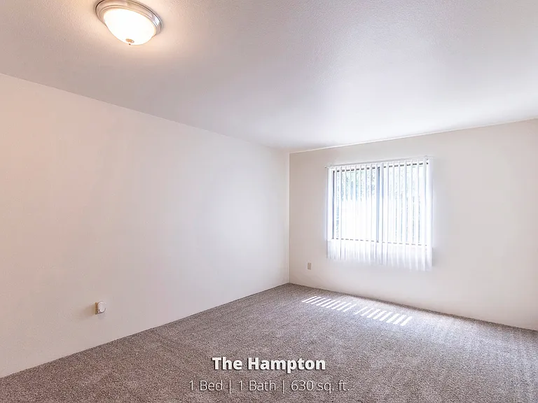 Hampton - Bedroom Hampton - Bedroom