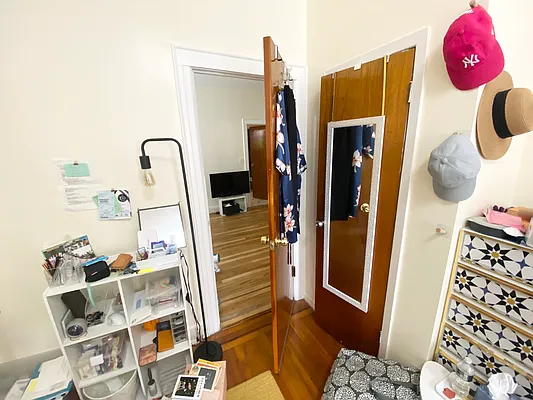 Rented by Modern Spaces | media 14