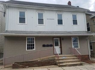 108-110 4th St, Slatington, PA 18080