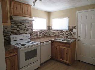 726 E Fountain Blvd #B, Colorado Springs, CO 80903