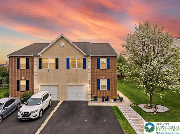 6825 Hunt Dr, Macungie, PA 18062