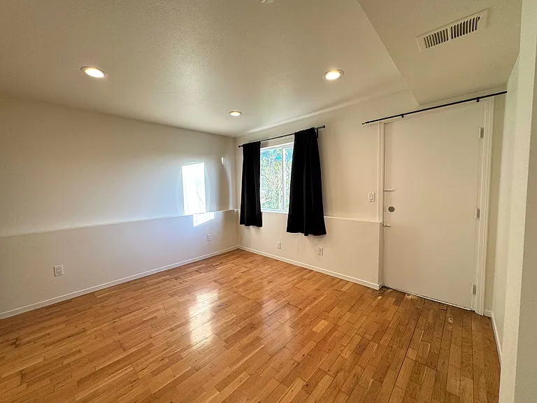 1315 Skyline Dr #A — Photo 8