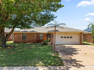 4812 Matterhorn Dr, Wichita Falls, TX 76310