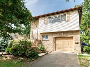 125 Waltuma Ave, Edison, NJ 08837