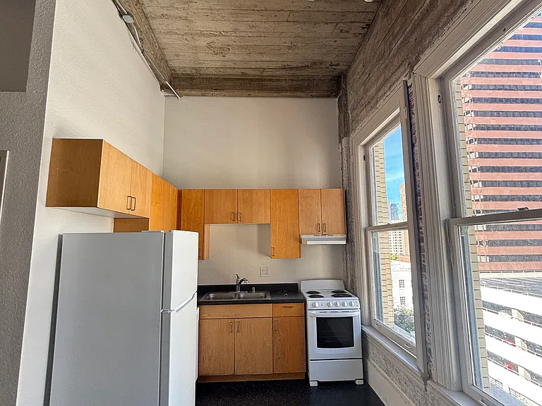 Scripps Building — Photo 14