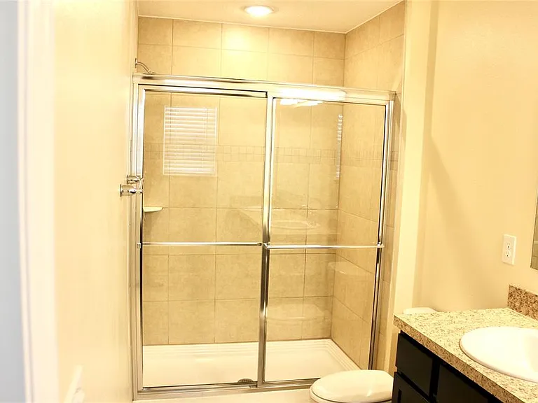4723 Coral Castle Dr — Photo 25