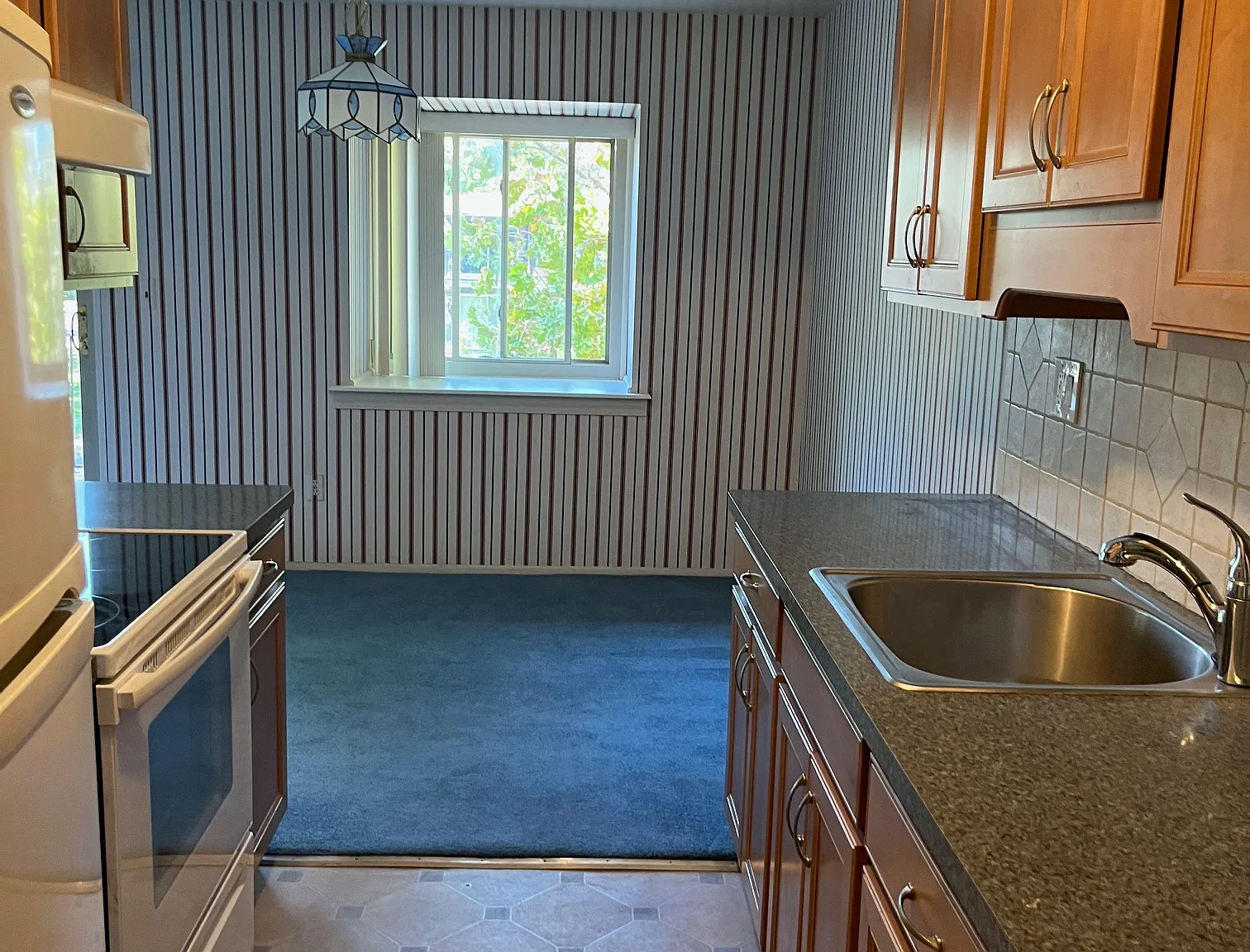 1 bed, 715 sqft, $1,200 — Photo 4
