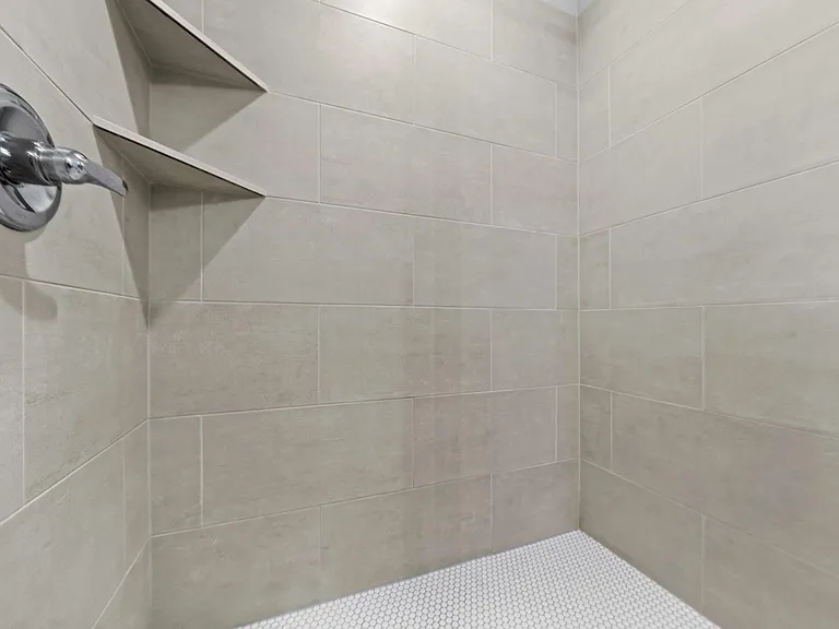 11432 Lindsey Garden Dr — Photo 18