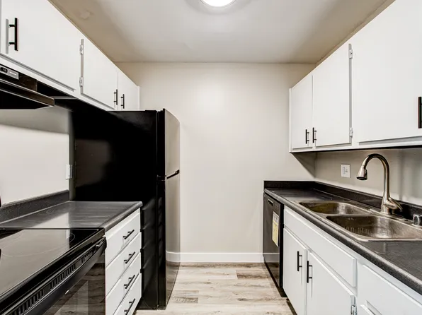 334 Tyrrell Ct #1, Delavan, WI 53115