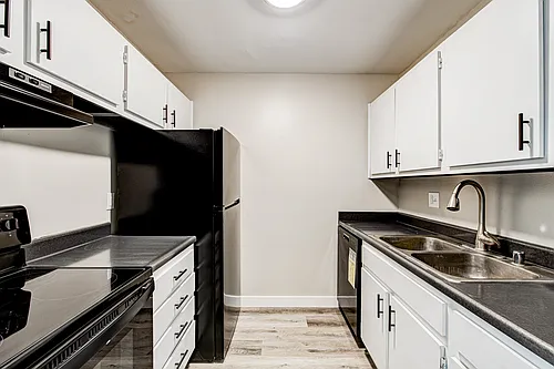 334 Tyrrell Ct #1 Photo 1