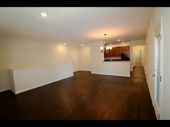 3rd image of 606 S Riverside Ave #614-203