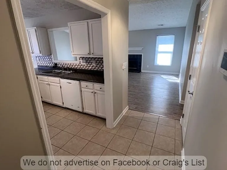 5911 Gist Pl — Photo 2
