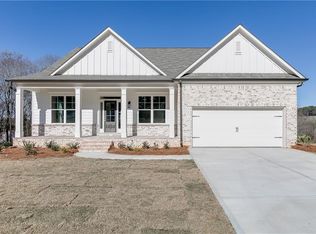 355 River Meadows Dr, Jefferson, GA 30549