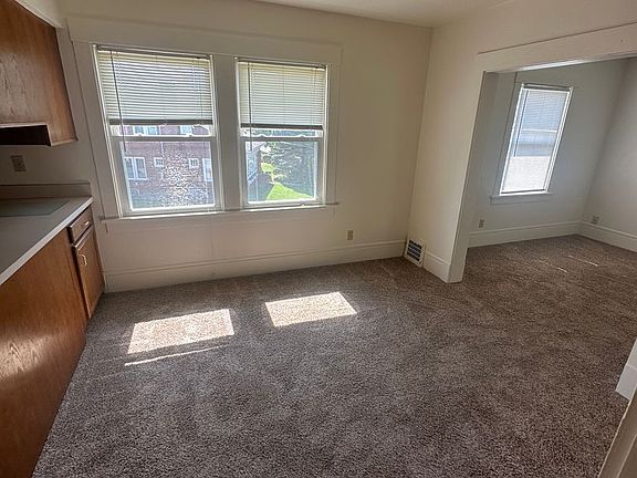 3rd image of 614 Stewart Ave #B