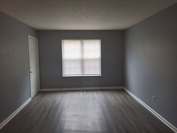 3rd image of 340 Shelby Ave #1