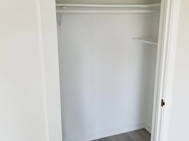 108 42nd Ave — Photo 9