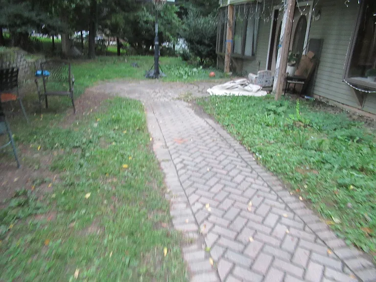 116 Forest Ave — Photo 9