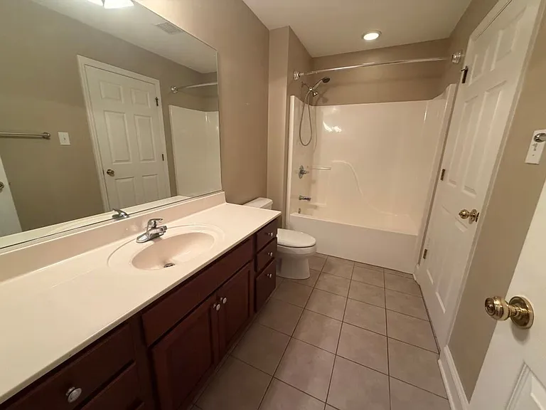 4601 Ivy Rose Dr — Photo 15