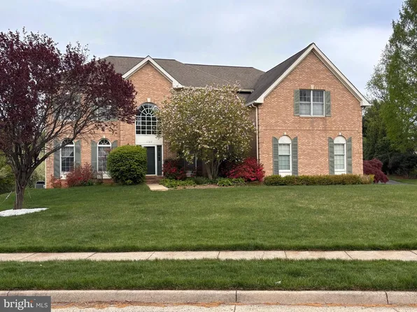 1789 Clovermeadow Dr, Vienna, VA 22182