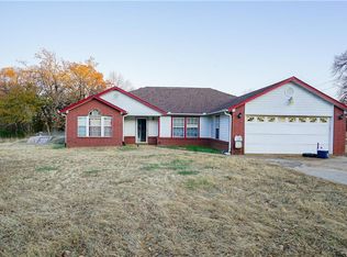 28240 Buckhorn Ln, Poteau, OK 74953