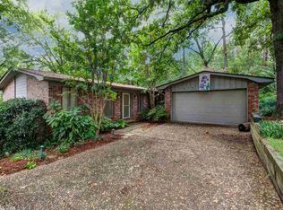 3218 Summit Ct, Little Rock, AR 72227