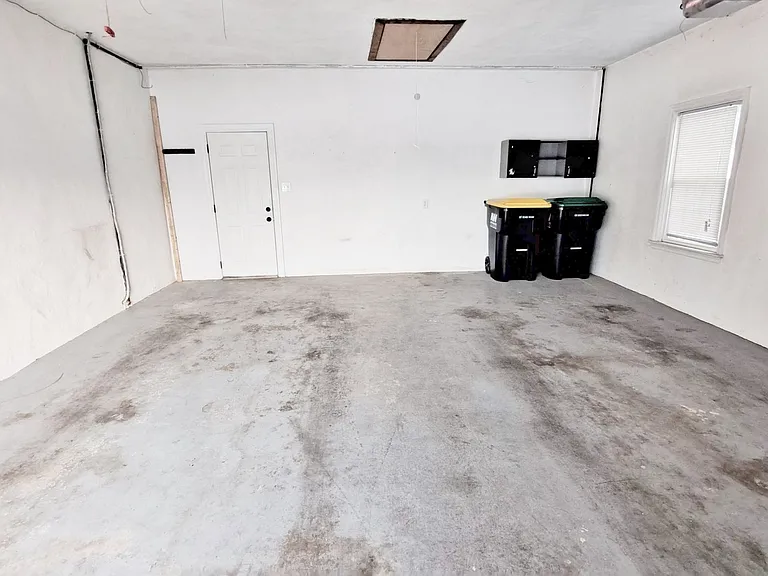 1170 Westminster Ave — Photo 50