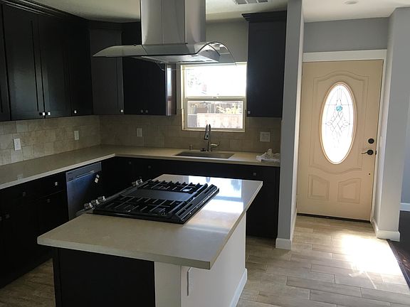 2nd image of 13654 Fellows Ave