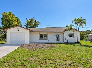 102 Sandhurst Dr, Venice, FL 34293