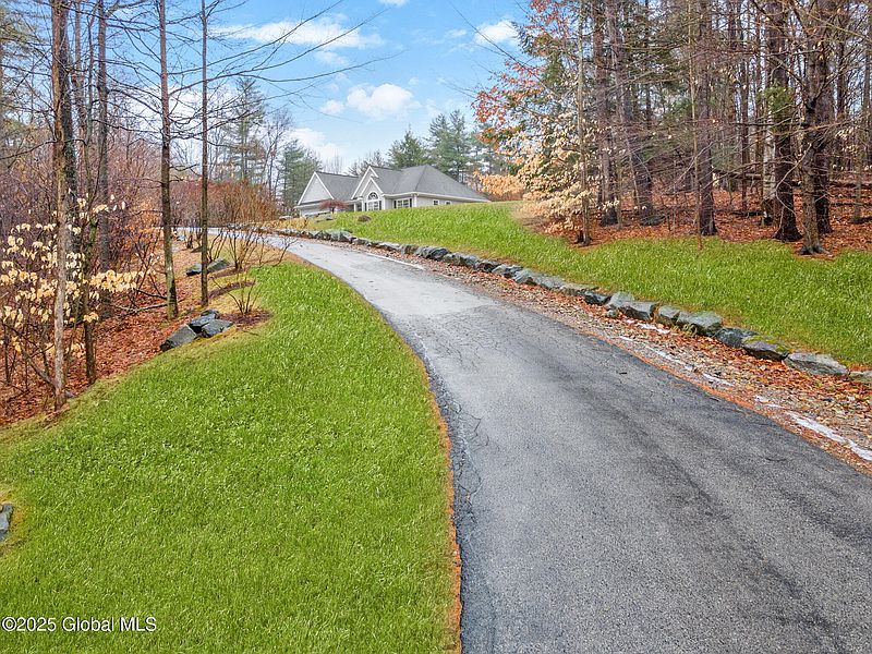 3rd image of 231 Potter Road