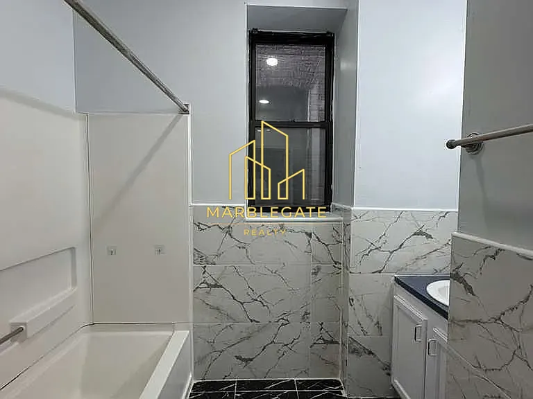 150 Broad St #2BB — Photo 14