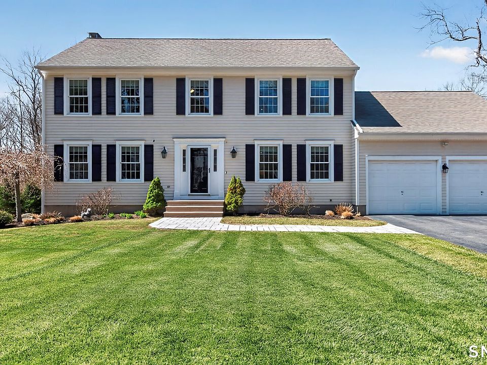 1st image of 389 Huckleberry Hill Road