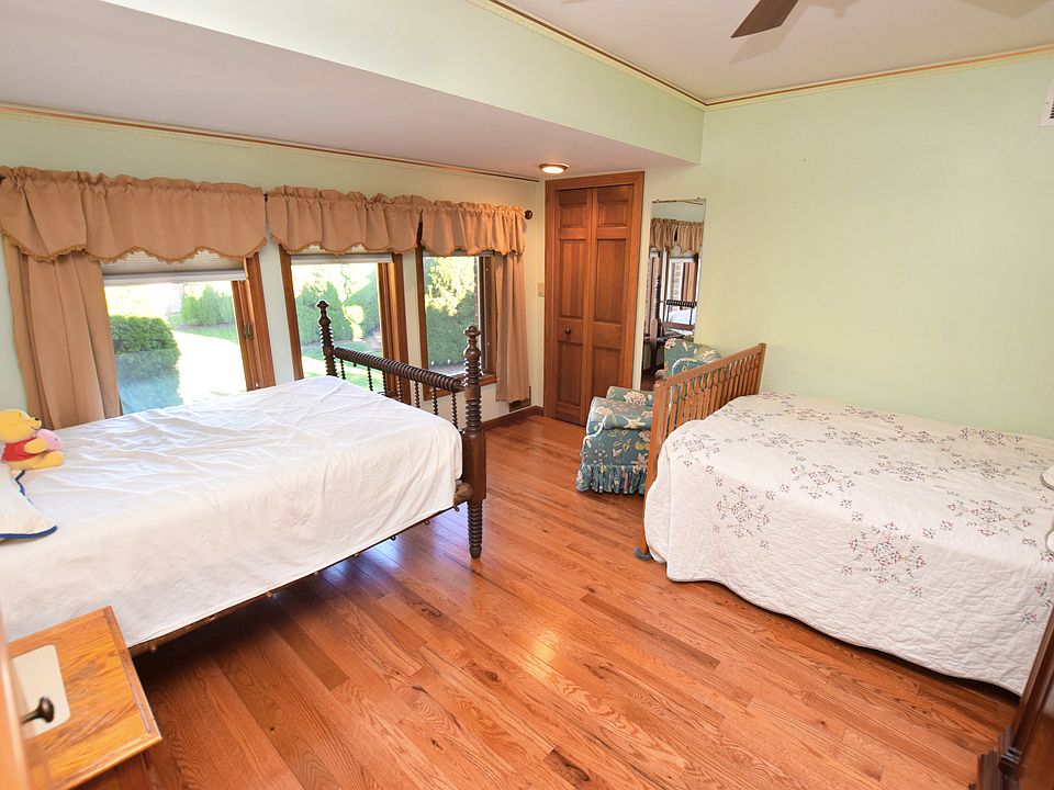 2198 Bowles St, photo 7