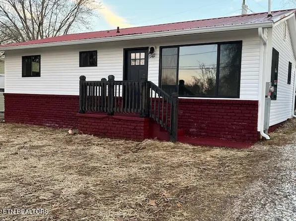1720 Hillwood Dr, Knoxville, TN 37920