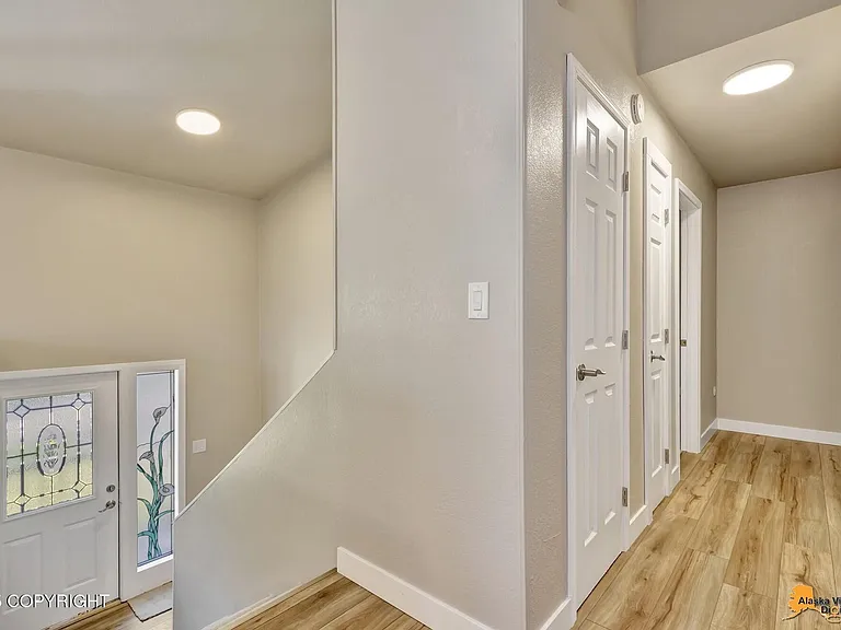 5533 Penn Cir — Photo 6