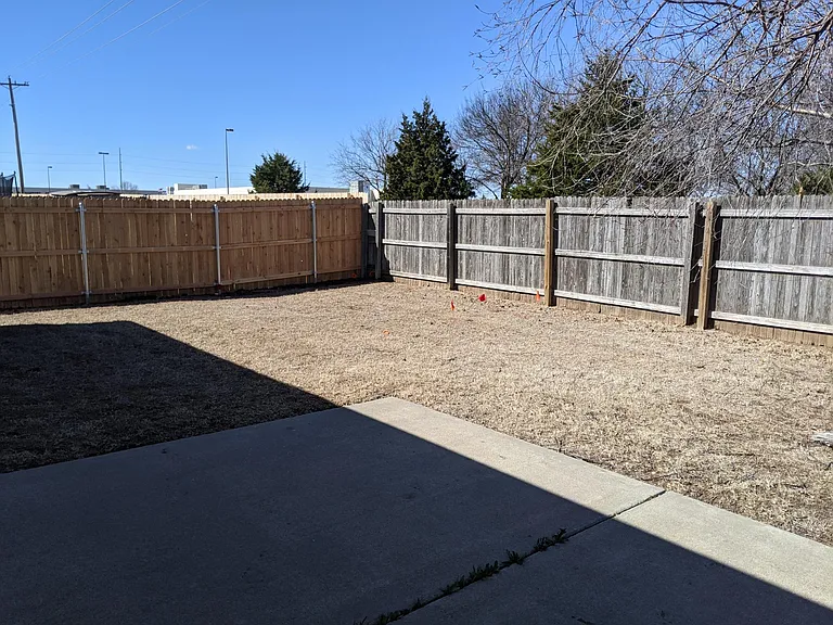 2508 Waterleaf Dr — Photo 15