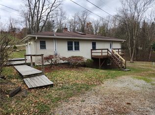 31 Wheatley Rd, Charleroi, PA 15022