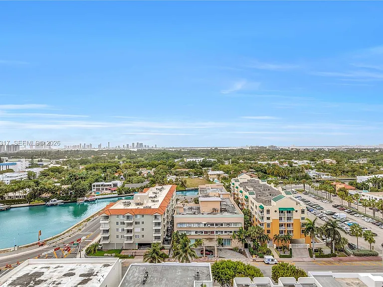 2625 Collins Ave #1609 — Photo 11