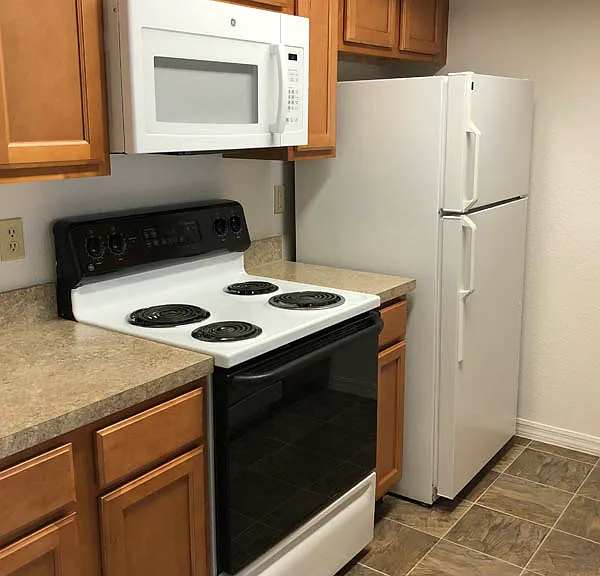 River Park Apartments — Photo 48