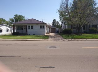 1231 8th Ave S, Clinton, IA 52732