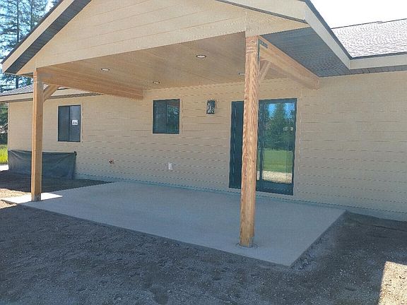 3rd image of 245 Cabinet View Dr