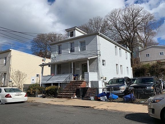 2nd image of 8 Hygeia Pl