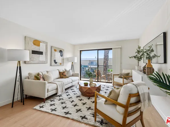 5003 Tilden Ave Unit 211, Sherman Oaks, CA 91423