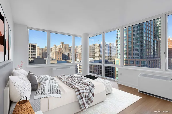Sold by Compass | media 9
