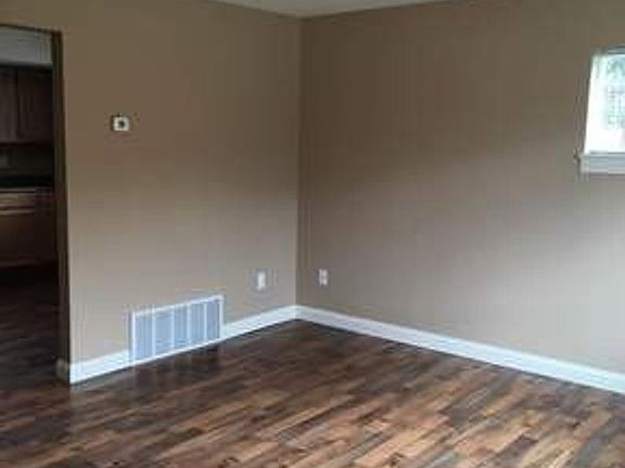 3rd image of 103 16th St NW #11339645