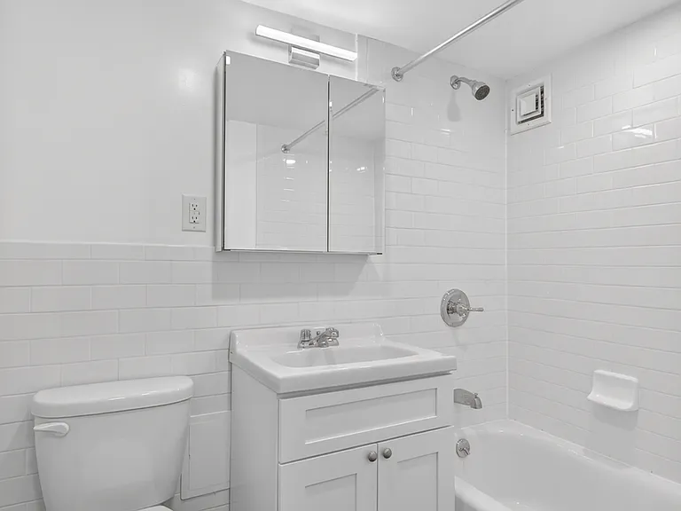 29 Avenue B #3B — Photo 14