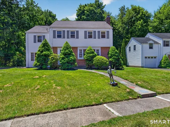 193 Dessa Drive, Hamden, CT 06517