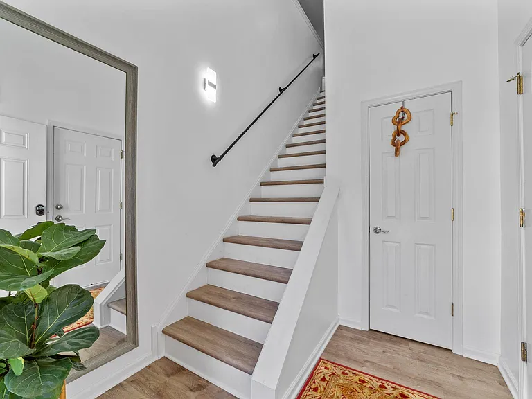 18823 Cloverstone Cir — Photo 6