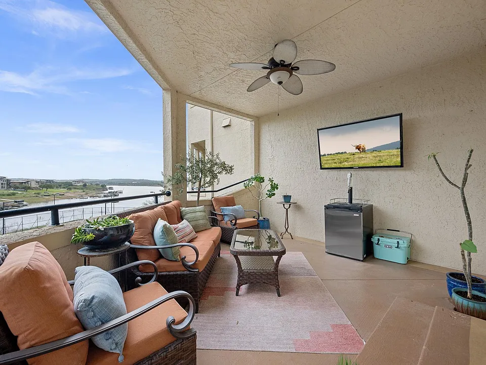 3404 American Dr #3111