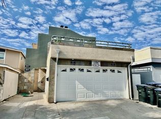 4915 River Ave #1, Newport Beach, CA 92663